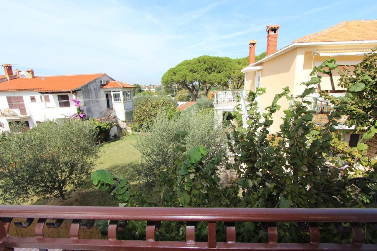 Apartments Mirela 罗维尼 外观 照片