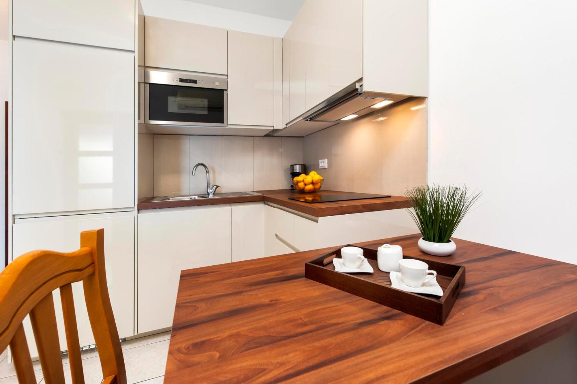 Apartments Mirela 罗维尼 外观 照片